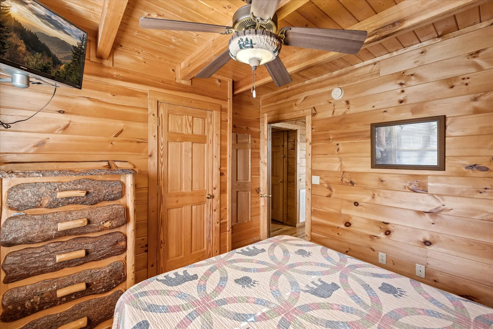 Upper Level King Bedroom