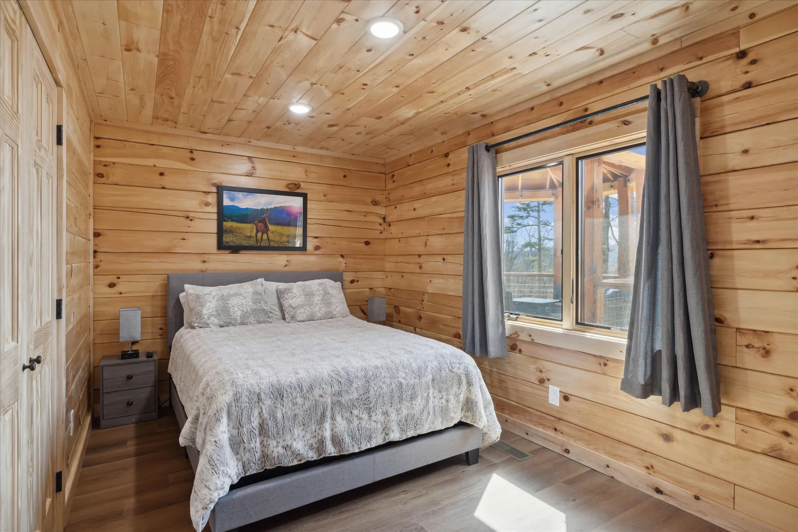 Bedroom 4 (Lower Level)