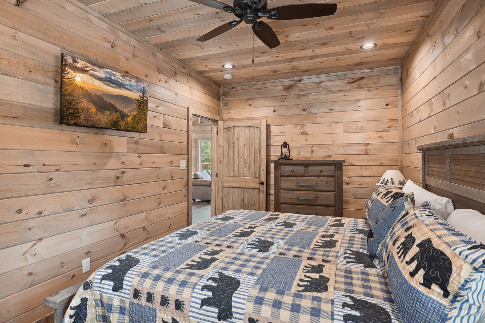 Master Bedroom (Main Level and Wheelchair Friendly)