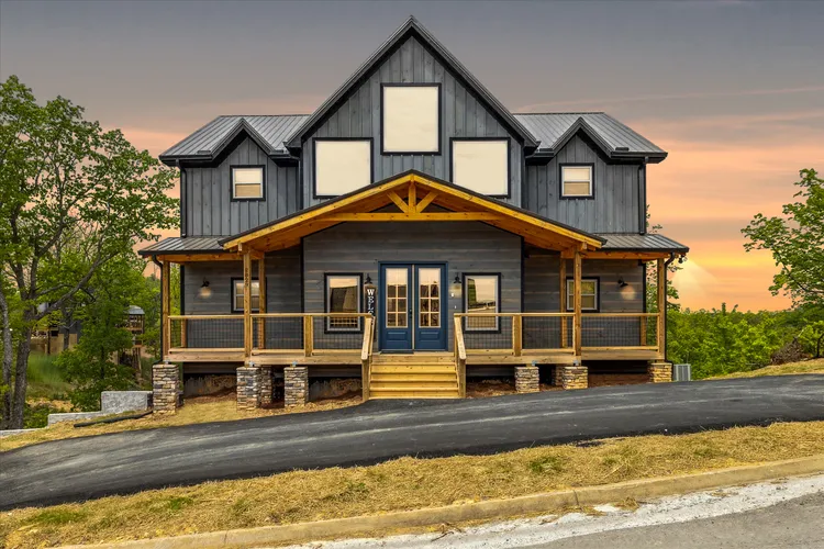 Southern Comfort exterior