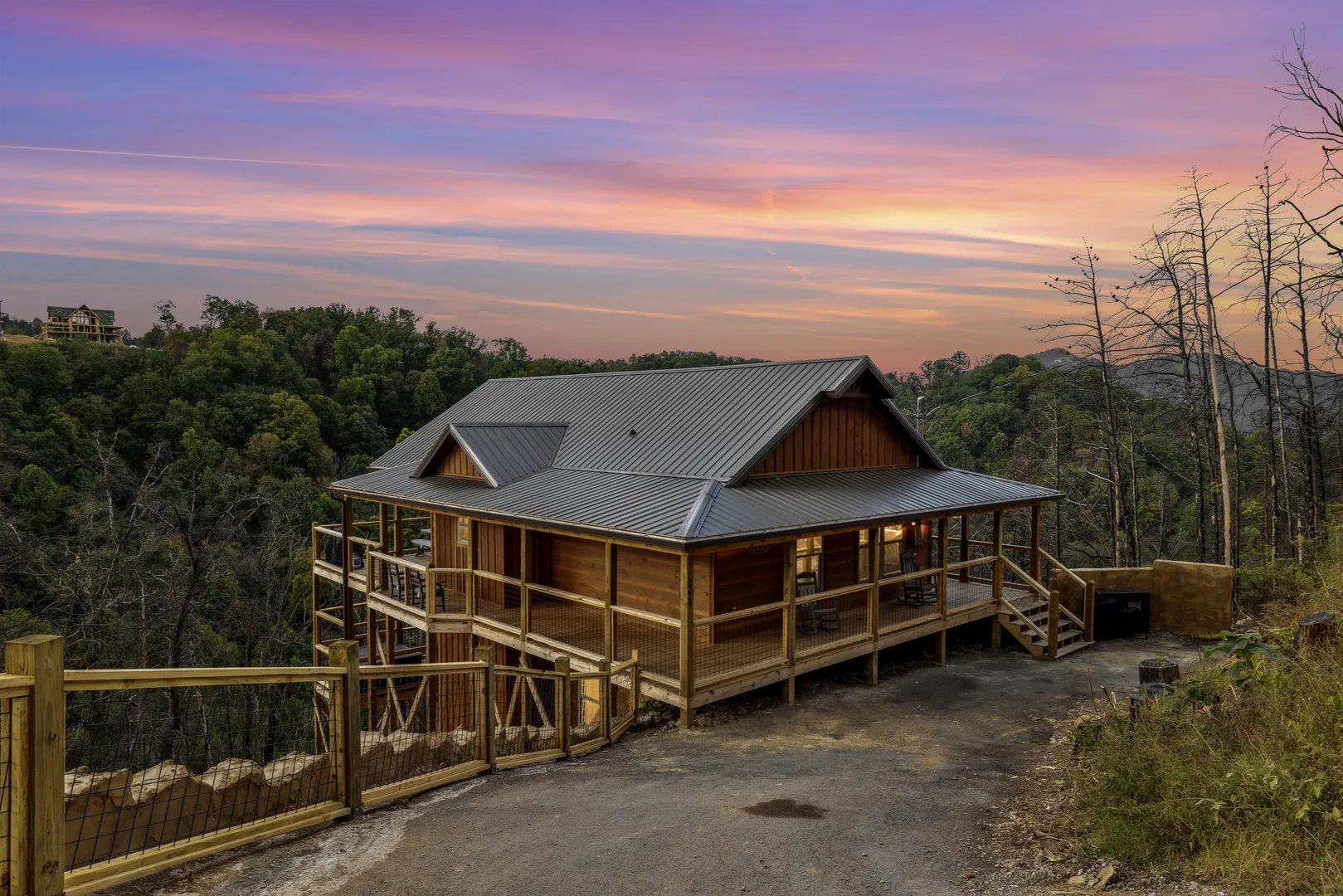 Little Bear Lodge in the Smoky Mountains