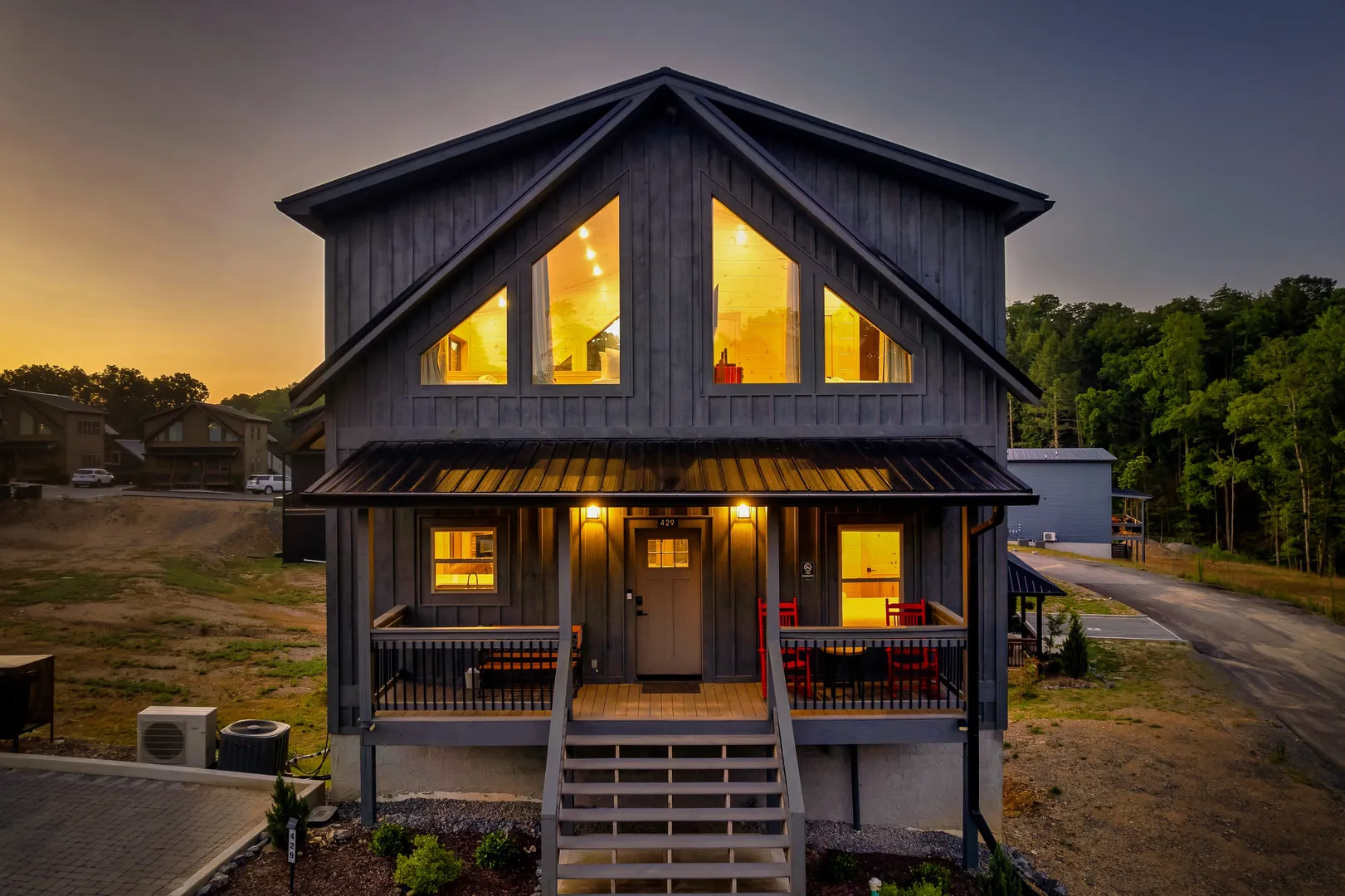 Smokiedoki Lodge in the Smoky Mountains