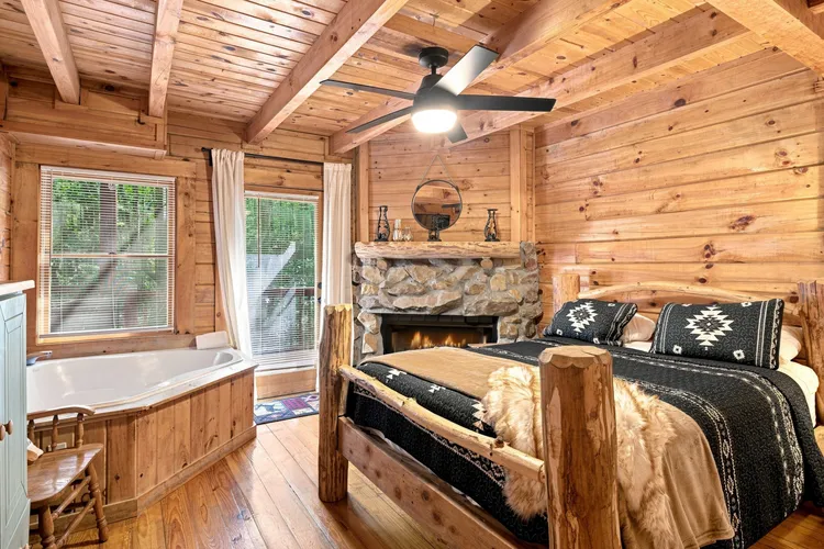 Lower Level Bedroom 1