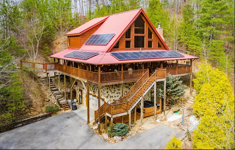 Powdermill Hill Cabin exterior
