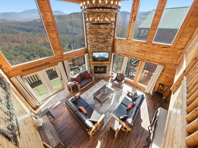 Robin's View exterior